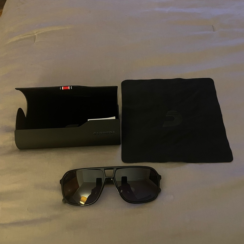 Men’s sunglasses